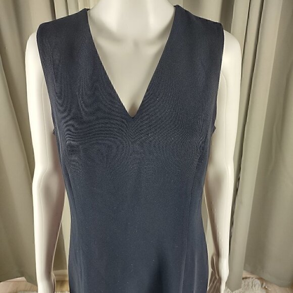 I.N.C. International Concepts Women V-Neck Sleeveless Black Sheath Dress Size 12 - Picture 2 of 10